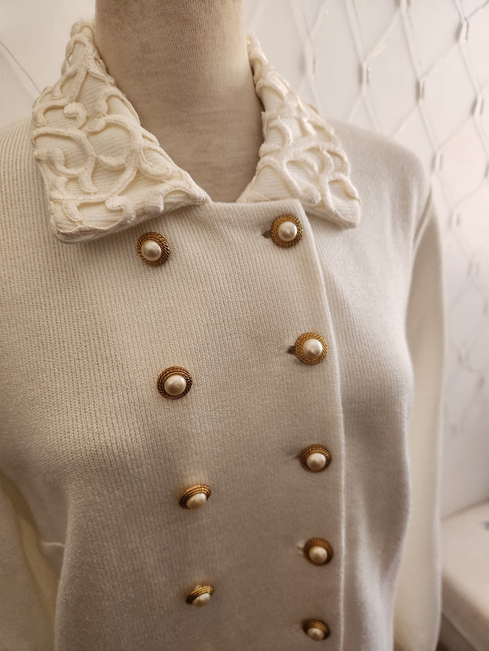 Vintage Leslie Fay Cream Double-Breasted Knit Blazer • Rich Girl • Size 14 - Picture 2 of 8